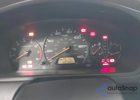 2001 Honda Odyssey Ex z USA, uszkodzony, nr VIN 2HKRL18611H579095